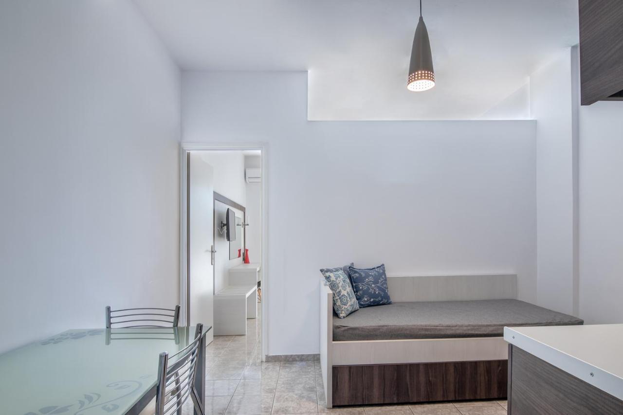 Mythos Apartments Damnoni Exterior photo